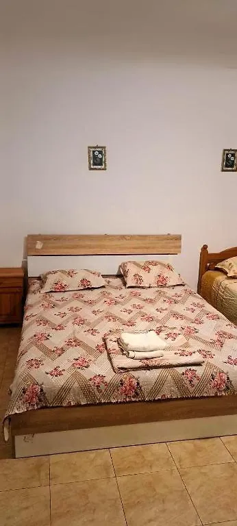 Guest house Family House Victoria' Garden Hotel Primorsko